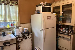 101 8th St, Braddock, PA 15104 - Photo 10