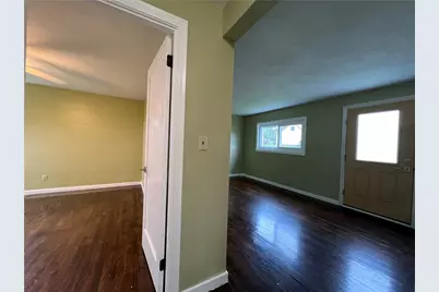 304 Auburn St, Pittsburgh, PA 15235 - Photo 16