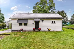40 Viewmont Dr, Unity Township, PA 15650 - Photo 1