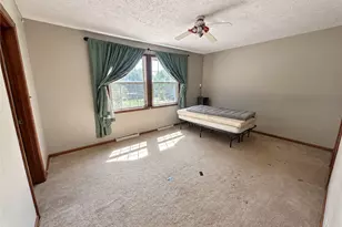 130 Maplehurst Dr, Aliquippa, PA 15001 - Photo 16