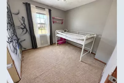 130 Maplehurst Dr, Aliquippa, PA 15001 - Photo 20