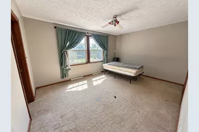 130 Maplehurst Dr, Aliquippa, PA 15001 - Photo 16