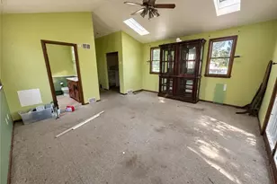 130 Maplehurst Dr, Aliquippa, PA 15001 - Photo 12