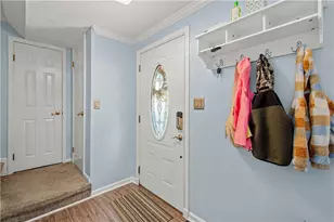 4020 Hancock Dr, Hopewell Township, PA 15001 - Photo 2