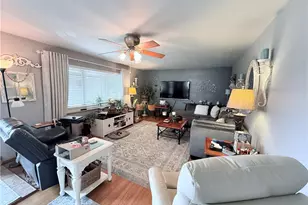 801 Green St, Luzerne Township, PA 15417 - Photo 8