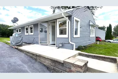 1117 Maine Ave, Hopewell Township, PA 15001 - Photo 2