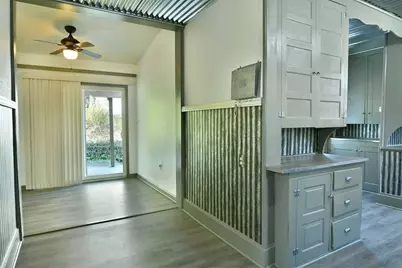 267 Maple Way, Sharon, PA 16148 - Photo 6
