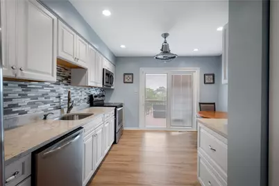 3039 Duncan Ln, Pittsburgh, PA 15236 - Photo 10