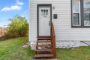 702 E 19th Ave, Munhall, PA 15120 - Photo 2