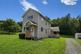 3008 Old Pittsburgh Rd, Shenango Township, PA 16101 - Photo 1