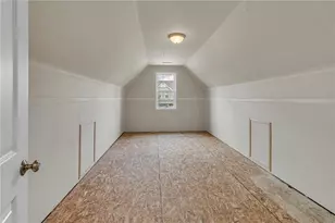 121 Spring Blossom Cir, Chippewa Township, PA 15010 - Photo 26