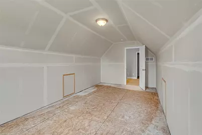 121 Spring Blossom Cir, Chippewa Township, PA 15010 - Photo 26