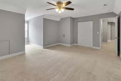 121 Spring Blossom Cir, Chippewa Township, PA 15010 - Photo 20
