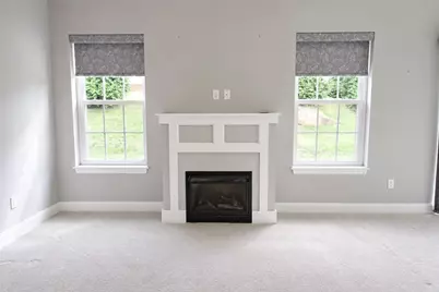 121 Spring Blossom Cir, Chippewa Township, PA 15010 - Photo 4