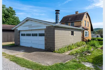 1720 Tyler Street, Aliquippa, PA 15001 - Photo 8