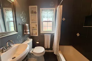 217 Pennsylvania Ave, Zelienople, PA 16063 - Photo 32