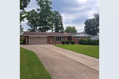 110 Shady Dr, Center Township, PA 16001 - Photo 1