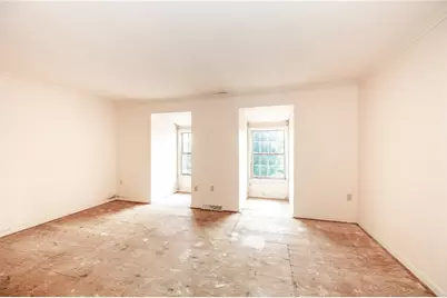 224 Georgetowne Vlg, White Township, PA 15701 - Photo 18