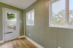 242 Olive St, Hempfield Township, PA 15639 - Photo 6