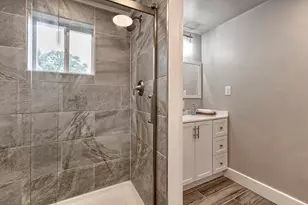 242 Olive St, Hempfield Township, PA 15639 - Photo 22