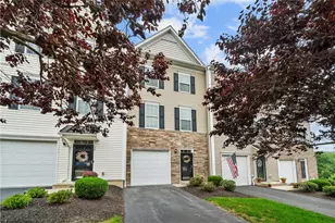 34 Truman Cir, Kennedy Township, PA 15136 - Photo 2