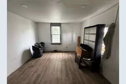360 Mitchell Ave, Clairton, PA 15025 - Photo 2