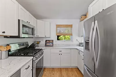 486 Lindsay Road, Scott Township, PA 15106 - Photo 6