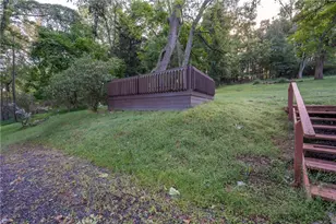 765 Pellis Rd, Hempfield Township, PA 15601 - Photo 22