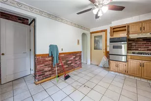 765 Pellis Rd, Hempfield Township, PA 15601 - Photo 8