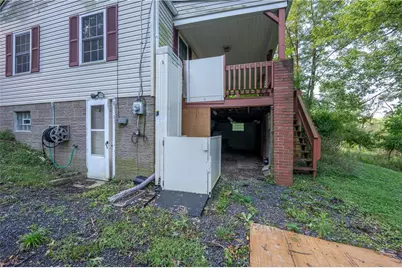765 Pellis Rd, Hempfield Township, PA 15601 - Photo 20