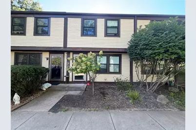 3086 Dara Dr, South Park, PA 15129 - Photo 2