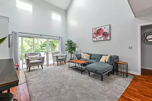 2576 B Grouse Ridge Ridge, Pittsburgh, PA 15090 - Photo 6