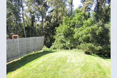 10901 Highpoint Dr, Pittsburgh, PA 15235 - Photo 34