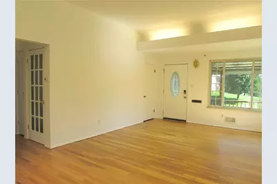 10901 Highpoint Dr, Pittsburgh, PA 15235 - Photo 6