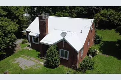 1405 Pittsburgh Rd, Middlesex Township, PA 16059 - Photo 2