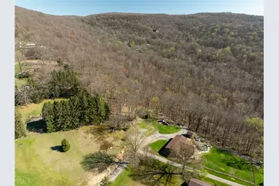 221 Malvina Ln, Unity Township, PA 15650 - Photo 18