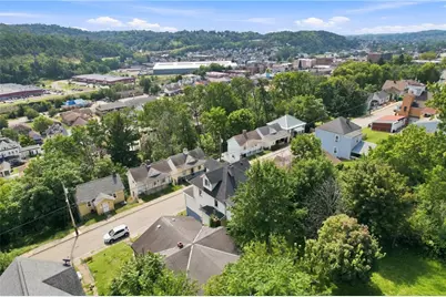 221 Vine St, Canonsburg, PA 15317 - Photo 6