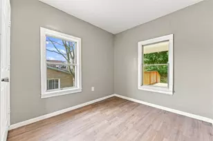 221 Vine St, Canonsburg, PA 15317 - Photo 26