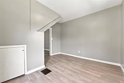 221 Vine St, Canonsburg, PA 15317 - Photo 14