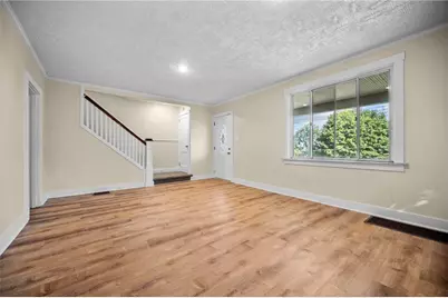 110 Kennedy Ave, Munhall, PA 15120 - Photo 6