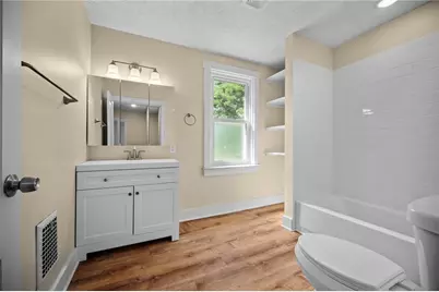 110 Kennedy Ave, Munhall, PA 15120 - Photo 34