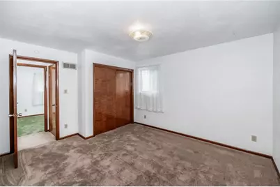 70 Shryock Ave, White Township, PA 15701 - Photo 16