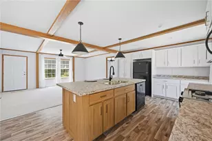 69 S Summit Rd, West Salem Township, PA 16125 - Photo 14
