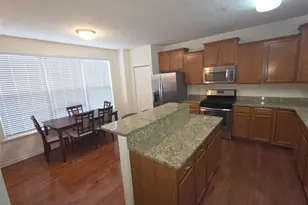 10552 Timber Edge Dr, Pittsburgh, PA 15090 - Photo 4