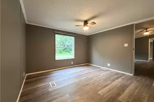 88 Mitchell Rd, Shenango Township, PA 16159 - Photo 12