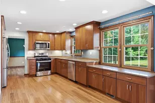 4650 Hidden Pond Dr, Hampton, PA 15101 - Photo 14