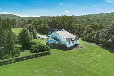 1233 Margaret Rd, Cowanshanock Township, PA 16201 - Photo 2