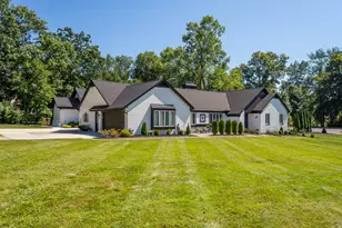 113 Oakwood Rd, Peters Township, PA 15317 - Photo 1