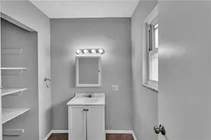 831 Woodward Ave, Stowe Township, PA 15136 - Photo 8