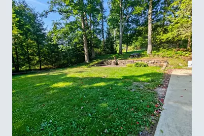 458 Freeman Falls Rd, Mount Pleasant Township, PA 15610 - Photo 2